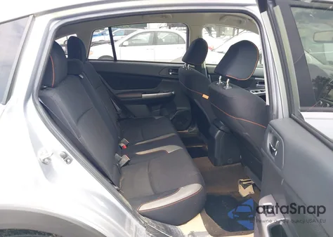 2016 Subaru Crosstrek 2.0I Premium z USA, uszkodzony, nr VIN JF2GPABC8G8255371